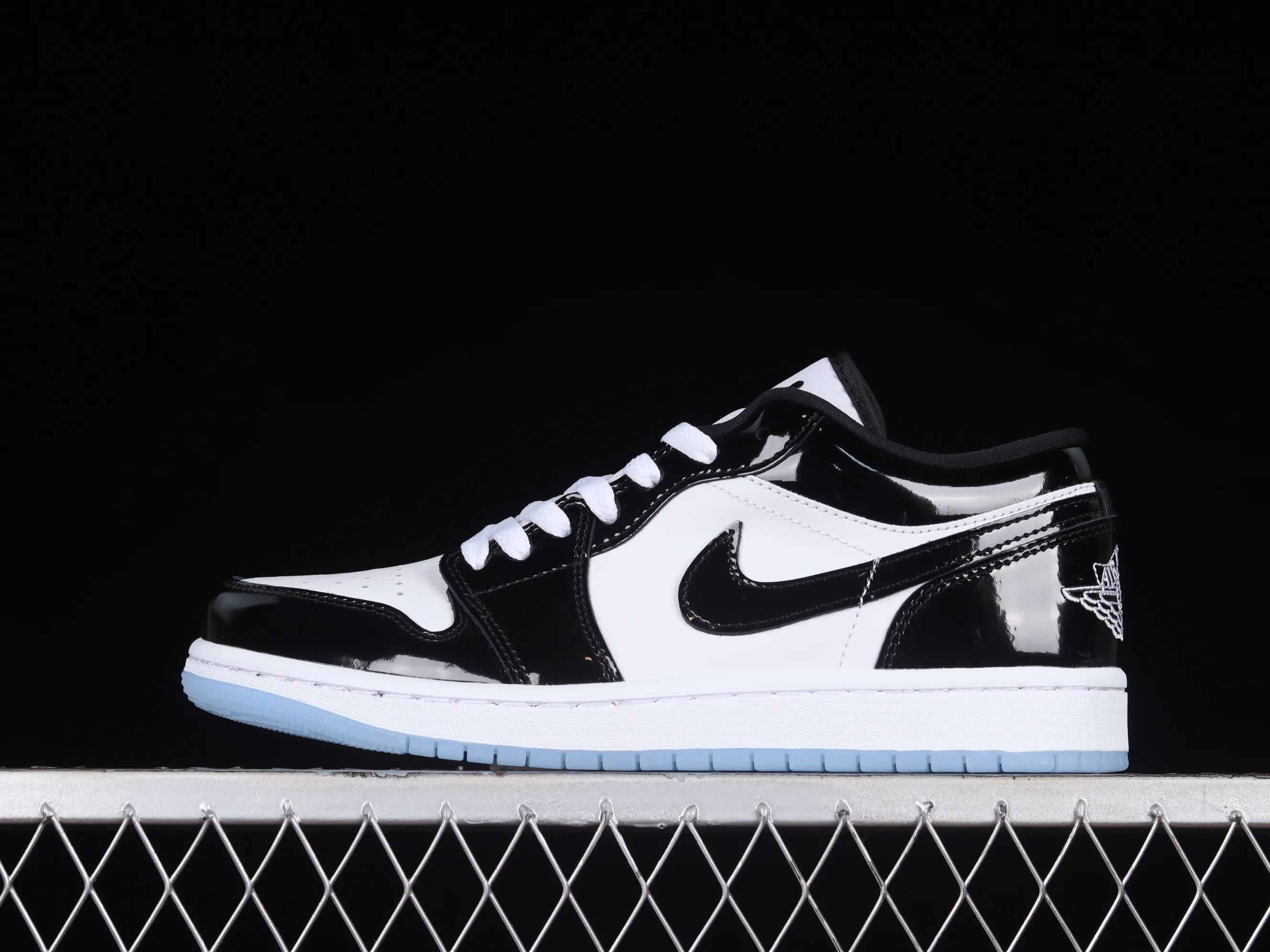 All categories Air Jordan Jordan series basketball shoes Air Jordan 1 Low G version pure original Air Jordan 1 Low "Concord" AJ1 Joe 1 Concord black and white patent leather low-top basketball shoes DV1309-100